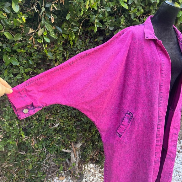 Vintage magenta denim overcoat - Picture 2 of 5